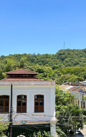 Casa à venda com 500m², 3 quartos e 2 vagas Casa à venda com 500m², 3 quartos e 2 vagasVista Sala