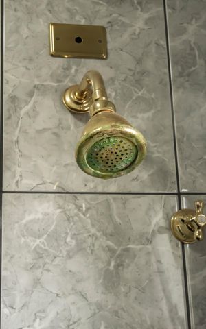 Apartamento à venda com 399m², 4 quartos e 7 vagasBanheiro da Suíte 2