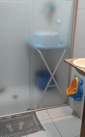 Casa de condomínio à venda com 65m², 2 quartos e 1 vaga Casa de condomínio à venda com 65m², 2 quartos e 1 vagaBanheiro 2