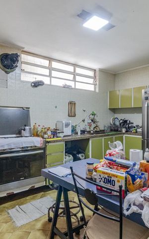 Casa à venda com 133m², 3 quartos e 2 vagasCozinha