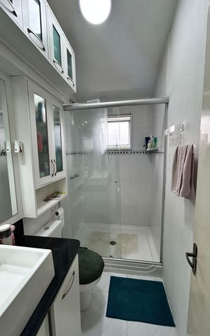 Casa de condomínio à venda com 97m², 2 quartos e 1 vaga Casa de condomínio à venda com 97m², 2 quartos e 1 vagaBanheiro