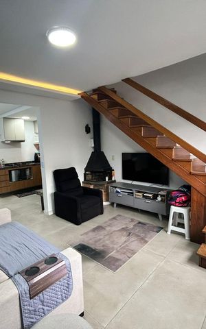 Casa de condomínio à venda com 97m², 2 quartos e 1 vaga Casa de condomínio à venda com 97m², 2 quartos e 1 vagaSala