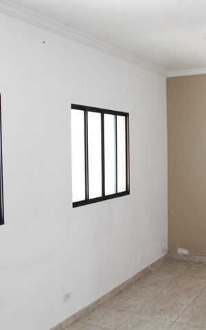 Casa à venda com 109m², 3 quartos e 2 vagasSala