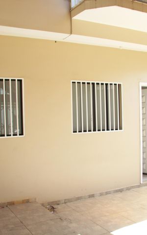 Casa à venda com 109m², 3 quartos e 2 vagasGaragem