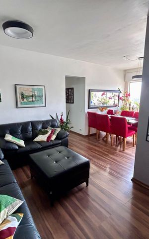 Apartamento à venda com 70m², 3 quartos e 1 vaga Apartamento à venda com 70m², 3 quartos e 1 vagaSala