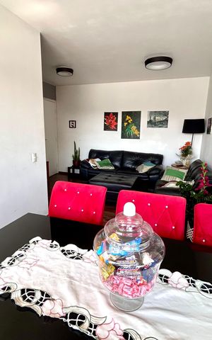 Apartamento à venda com 70m², 3 quartos e 1 vaga Apartamento à venda com 70m², 3 quartos e 1 vagaSala