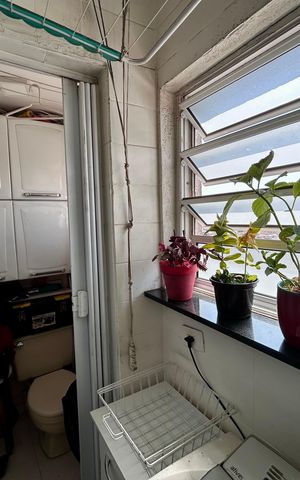 Apartamento à venda com 70m², 3 quartos e 1 vaga Apartamento à venda com 70m², 3 quartos e 1 vagaÁrea de Serviço
