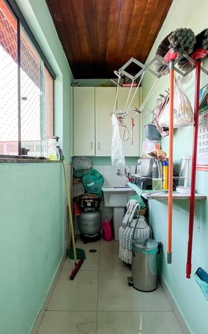 Casa à venda com 354m², 4 quartos e 4 vagasÁrea de Serviço