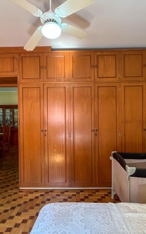 Casa à venda com 354m², 4 quartos e 4 vagasQuarto 2