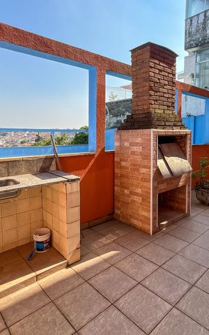 Casa à venda com 354m², 4 quartos e 4 vagasChurrasqueira