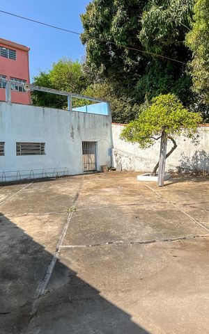 Casa à venda com 354m², 4 quartos e 4 vagasQuintal