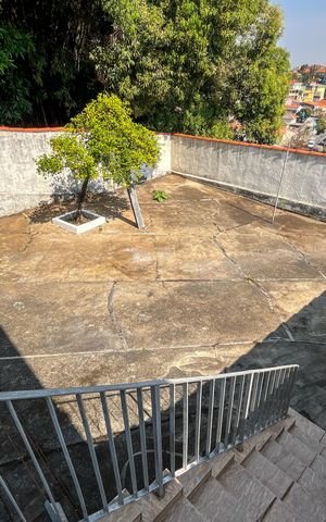 Casa à venda com 354m², 4 quartos e 4 vagasQuintal
