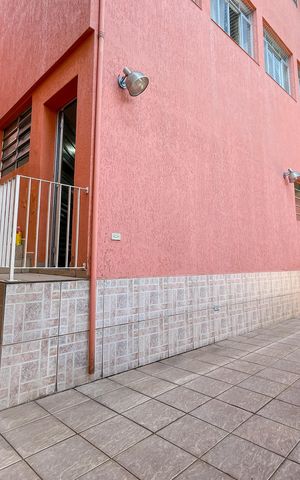 Casa à venda com 354m², 4 quartos e 4 vagasChurrasqueira