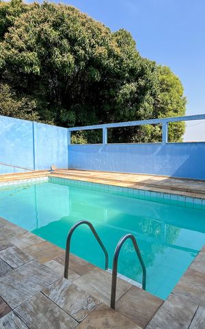 Casa à venda com 354m², 4 quartos e 4 vagasPiscina