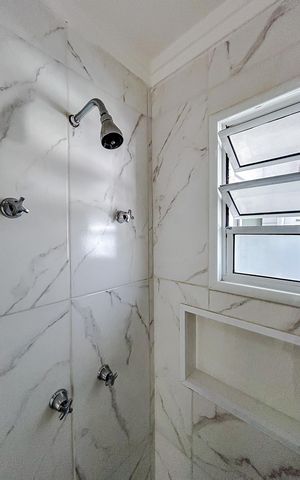 Apartamento à venda com 80m², 3 quartos e 2 vagasBanheiro Social
