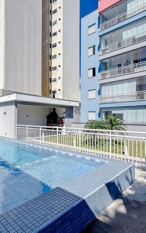 Apartamento à venda com 80m², 3 quartos e 2 vagasÁrea comum - Piscina