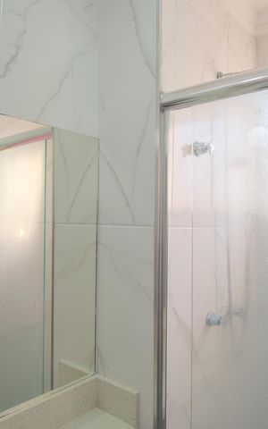 Apartamento à venda com 80m², 3 quartos e 2 vagasSuíte