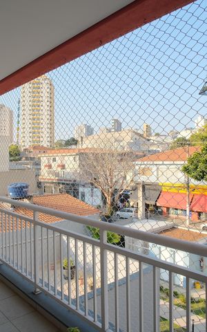 Apartamento à venda com 80m², 3 quartos e 2 vagasVaranda