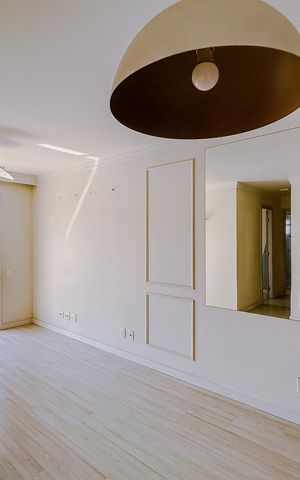 Apartamento à venda com 80m², 3 quartos e 2 vagasSala