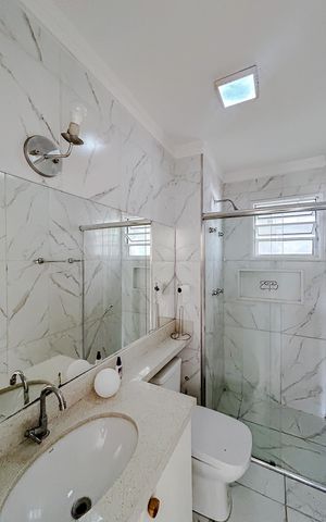 Apartamento à venda com 80m², 3 quartos e 2 vagasBanheiro Social