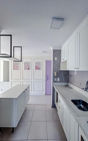 Apartamento à venda com 80m², 3 quartos e 2 vagasCozinha