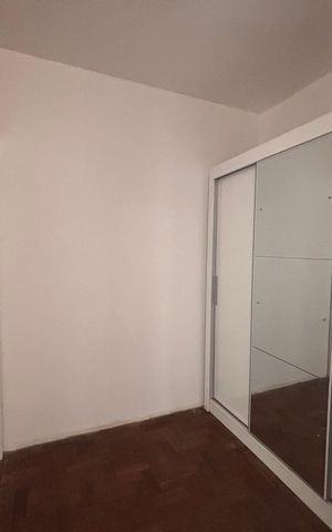 Casa à venda com 768m², 4 quartos e 12 vagas Casa à venda com 768m², 4 quartos e 12 vagasSuíte