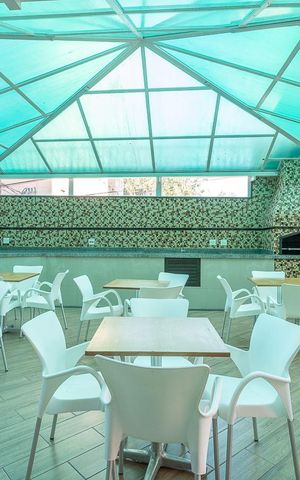 Apartamento à venda com 44m², 2 quartos e 1 vaga Apartamento à venda com 44m², 2 quartos e 1 vagaÁrea comum - Churrasqueira