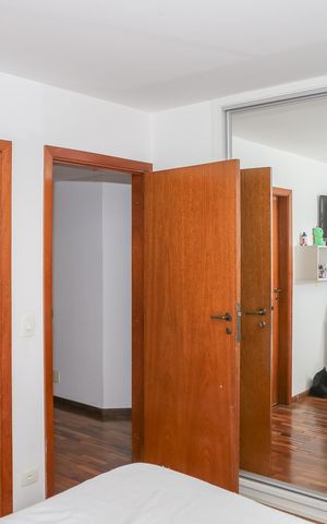 Apartamento à venda com 170m², 4 quartos e 3 vagas Apartamento à venda com 170m², 4 quartos e 3 vagasSuíte 2