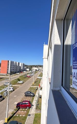 Apartamento à venda com 45m², 2 quartos e 1 vaga Apartamento à venda com 45m², 2 quartos e 1 vagaPlaquinha janela