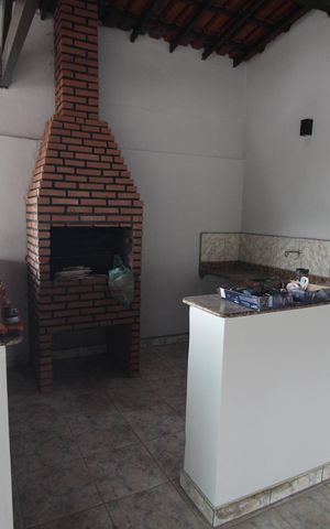 Casa à venda com 450m², 4 quartos e 6 vagasÁrea gourmet