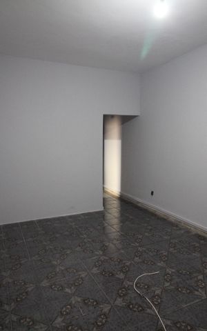 Casa à venda com 450m², 4 quartos e 6 vagasSuíte