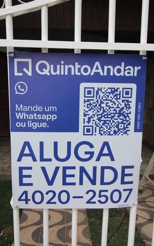 Casa à venda com 450m², 4 quartos e 6 vagasPlaca