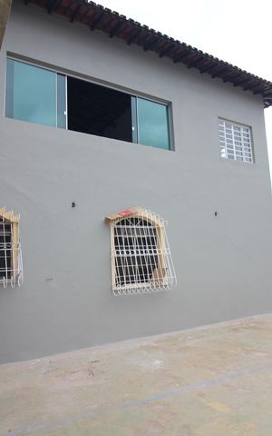 Casa à venda com 450m², 4 quartos e 6 vagasQuintal