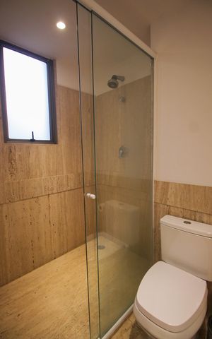 Apartamento à venda com 425m², 4 quartos e 4 vagasBanheiro da Suíte 1