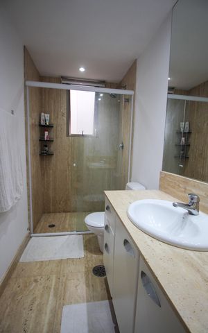 Apartamento à venda com 425m², 4 quartos e 4 vagasBanheiro da Suíte 3