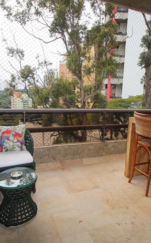 Apartamento à venda com 425m², 4 quartos e 4 vagasVaranda