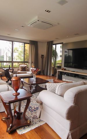 Apartamento à venda com 425m², 4 quartos e 4 vagasSala