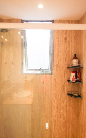 Apartamento à venda com 425m², 4 quartos e 4 vagasBanheiro da Suíte 2