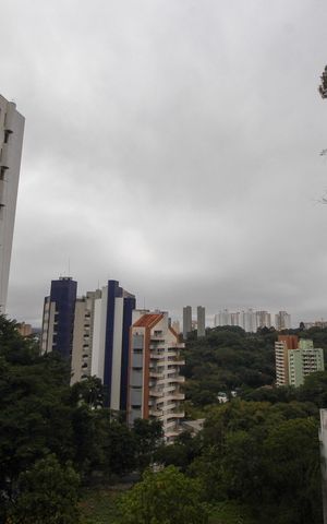 Apartamento à venda com 425m², 4 quartos e 4 vagasVista
