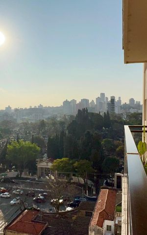 Apartamento à venda com 160m², 4 quartos e 2 vagas Apartamento à venda com 160m², 4 quartos e 2 vagasVista da Varanda da Sala