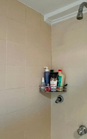 Apartamento à venda com 160m², 4 quartos e 2 vagas Apartamento à venda com 160m², 4 quartos e 2 vagasBanheiro Social