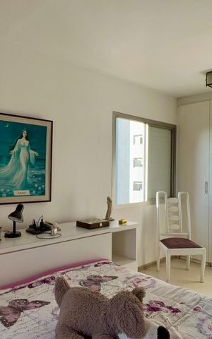 Apartamento à venda com 160m², 4 quartos e 2 vagas Apartamento à venda com 160m², 4 quartos e 2 vagasSuíte 3