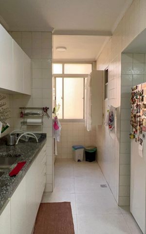Apartamento à venda com 160m², 4 quartos e 2 vagas Apartamento à venda com 160m², 4 quartos e 2 vagasCozinha
