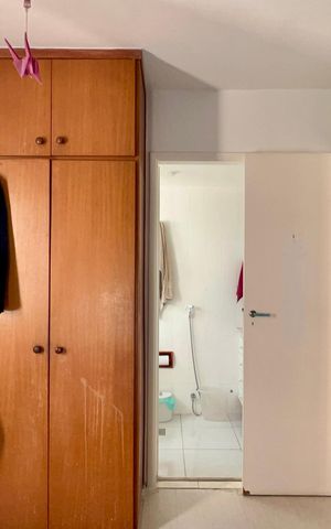 Apartamento à venda com 160m², 4 quartos e 2 vagas Apartamento à venda com 160m², 4 quartos e 2 vagasSuíte 1