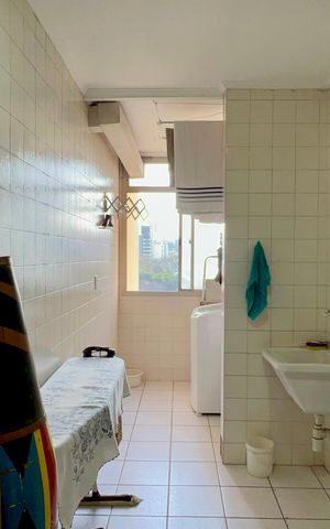 Apartamento à venda com 160m², 4 quartos e 2 vagas Apartamento à venda com 160m², 4 quartos e 2 vagasÁrea de Serviço
