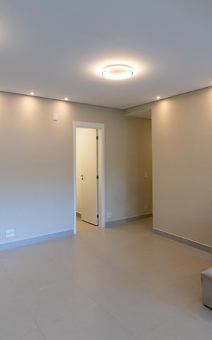 Apartamento à venda com 115m², 3 quartos e 2 vagas Apartamento à venda com 115m², 3 quartos e 2 vagasSala