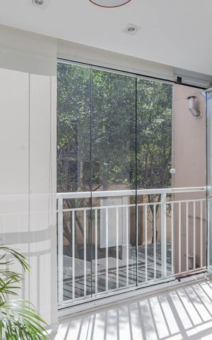 Apartamento à venda com 63m², 2 quartos e 1 vagaVaranda