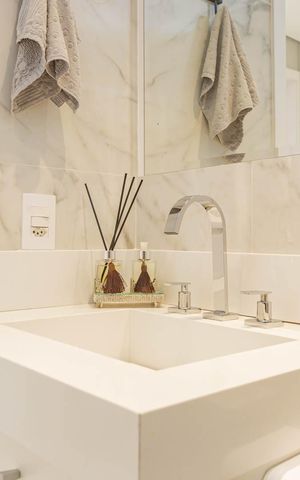 Apartamento à venda com 63m², 2 quartos e 1 vagaBanheiro Social