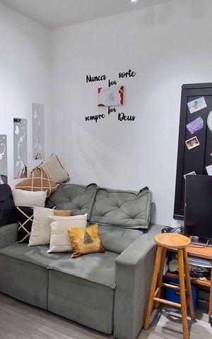 Studio à venda com 42m², 2 quartos e 1 vaga Studio à venda com 42m², 2 quartos e 1 vagaSala