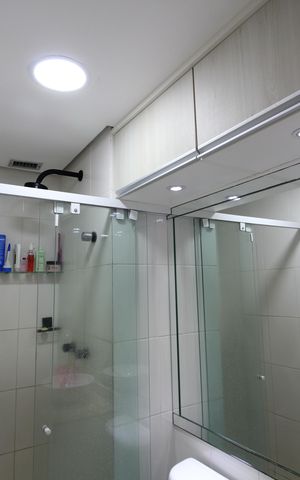 Apartamento à venda com 51m², 2 quartos e 1 vagaBanheiro Social